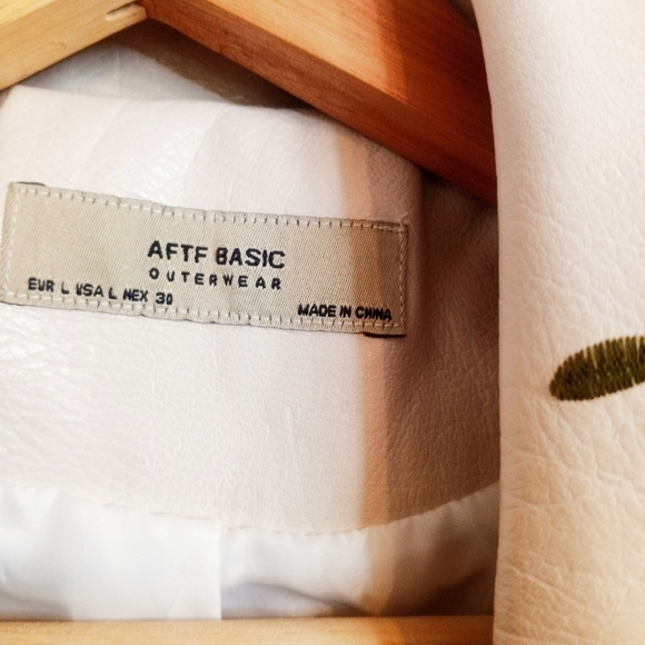 Ly Varey Faux Leather Jacket Soft Embroidered Rivet Motorcycle Punk Style CPO - Picture 15 of 15